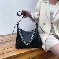 Women's leather handbag Alejandro